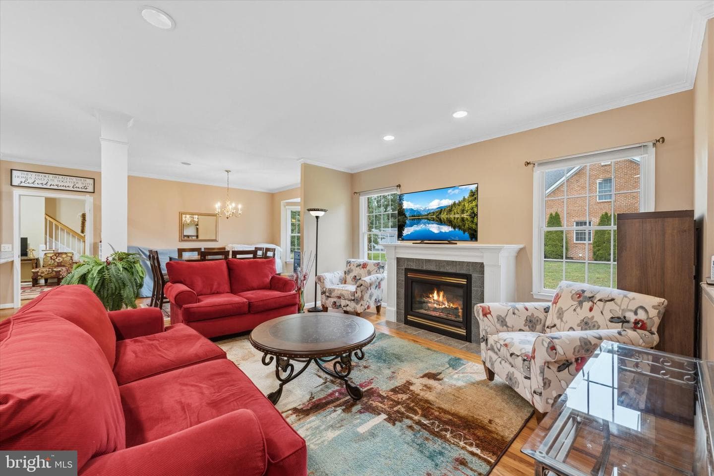 687 Woodland Ave photo 8