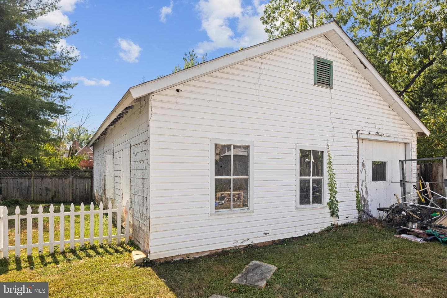 108 Luray Avenue photo 25