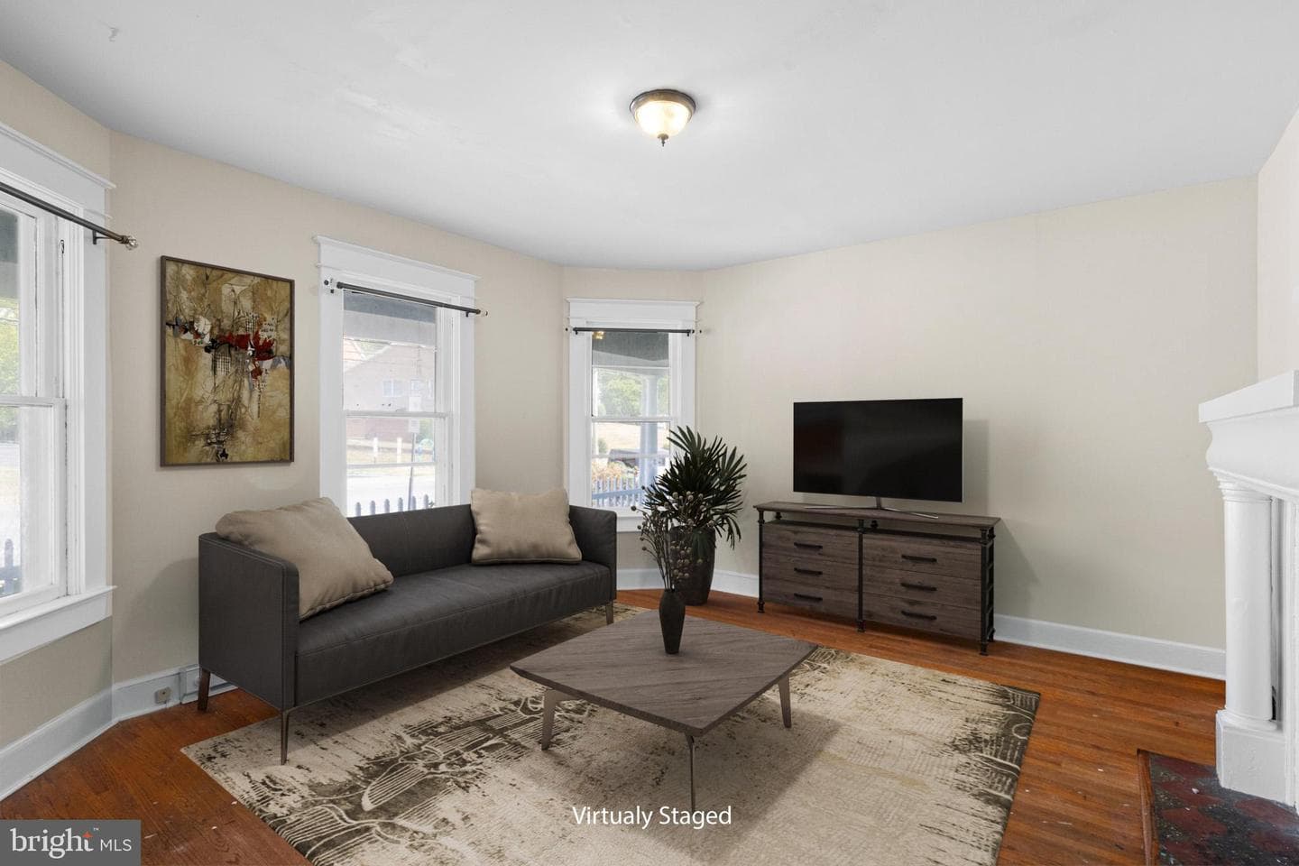 108 Luray Avenue photo 3