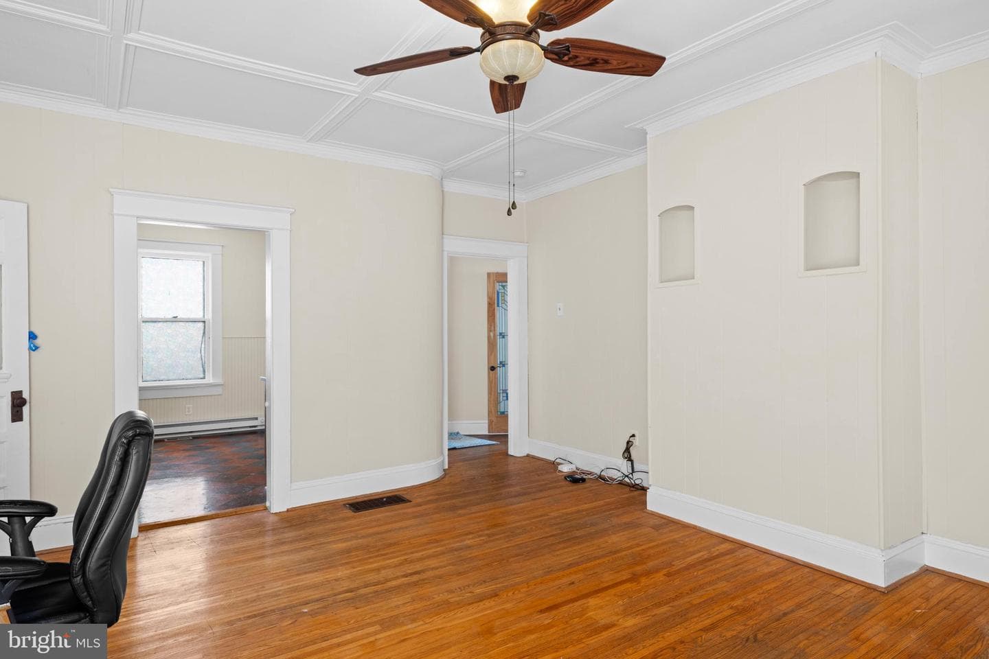 108 Luray Avenue photo 9