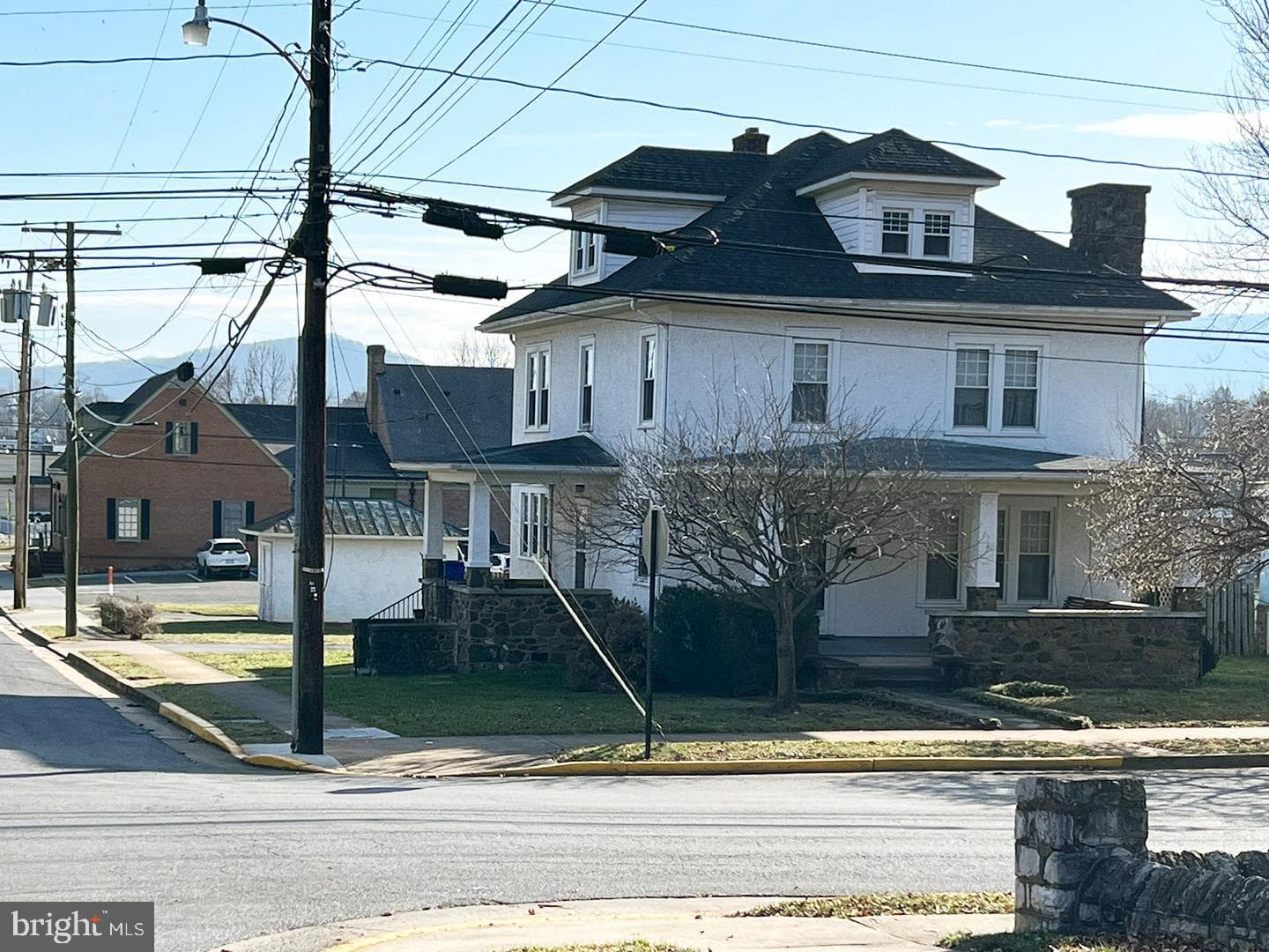 237 Virginia Avenue photo 1