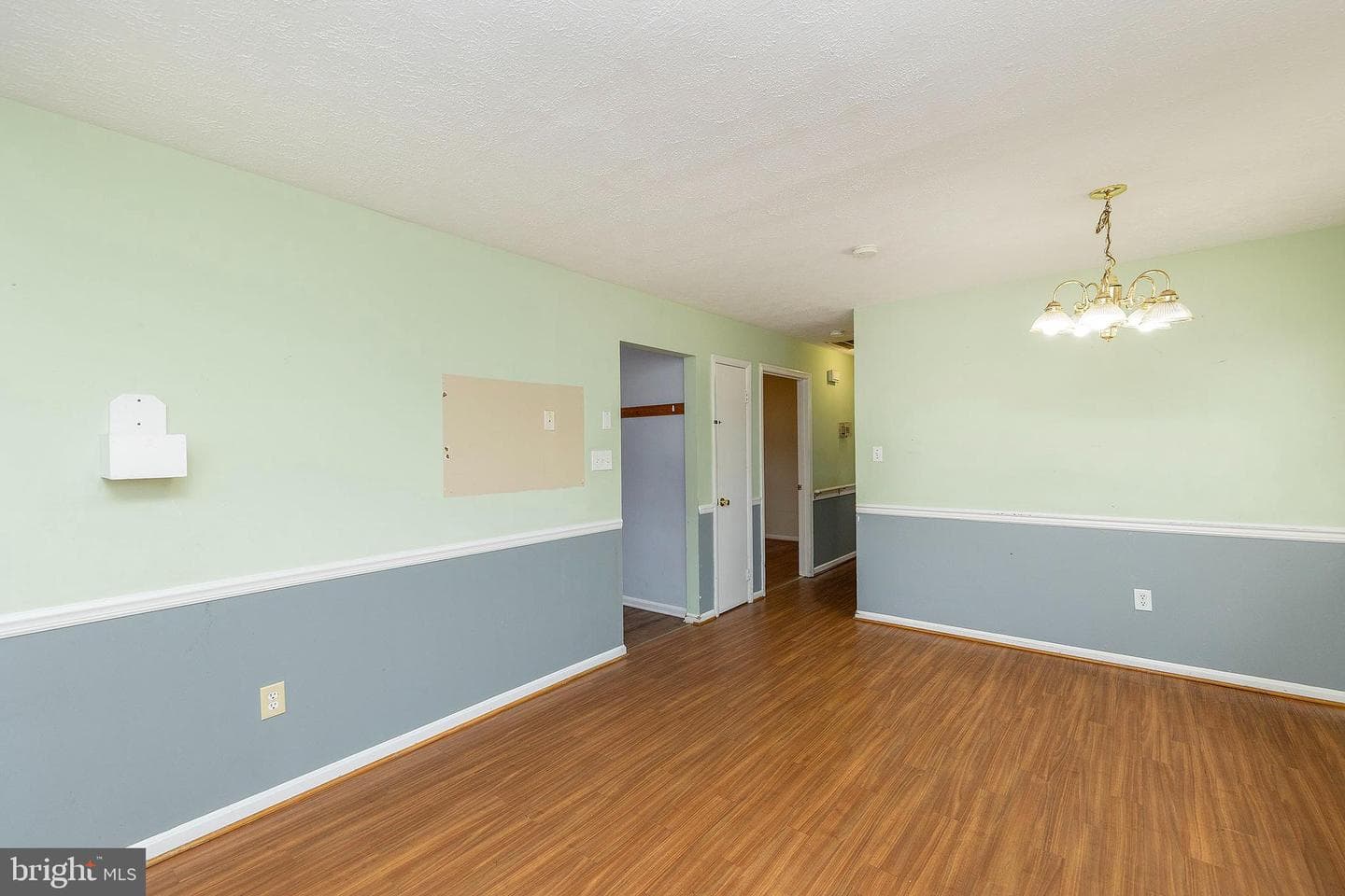 514 Frederick Avenue photo 11