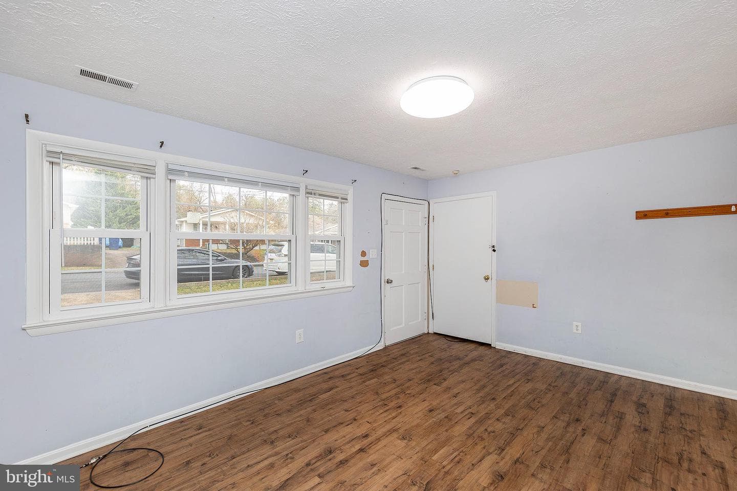 514 Frederick Avenue photo 6