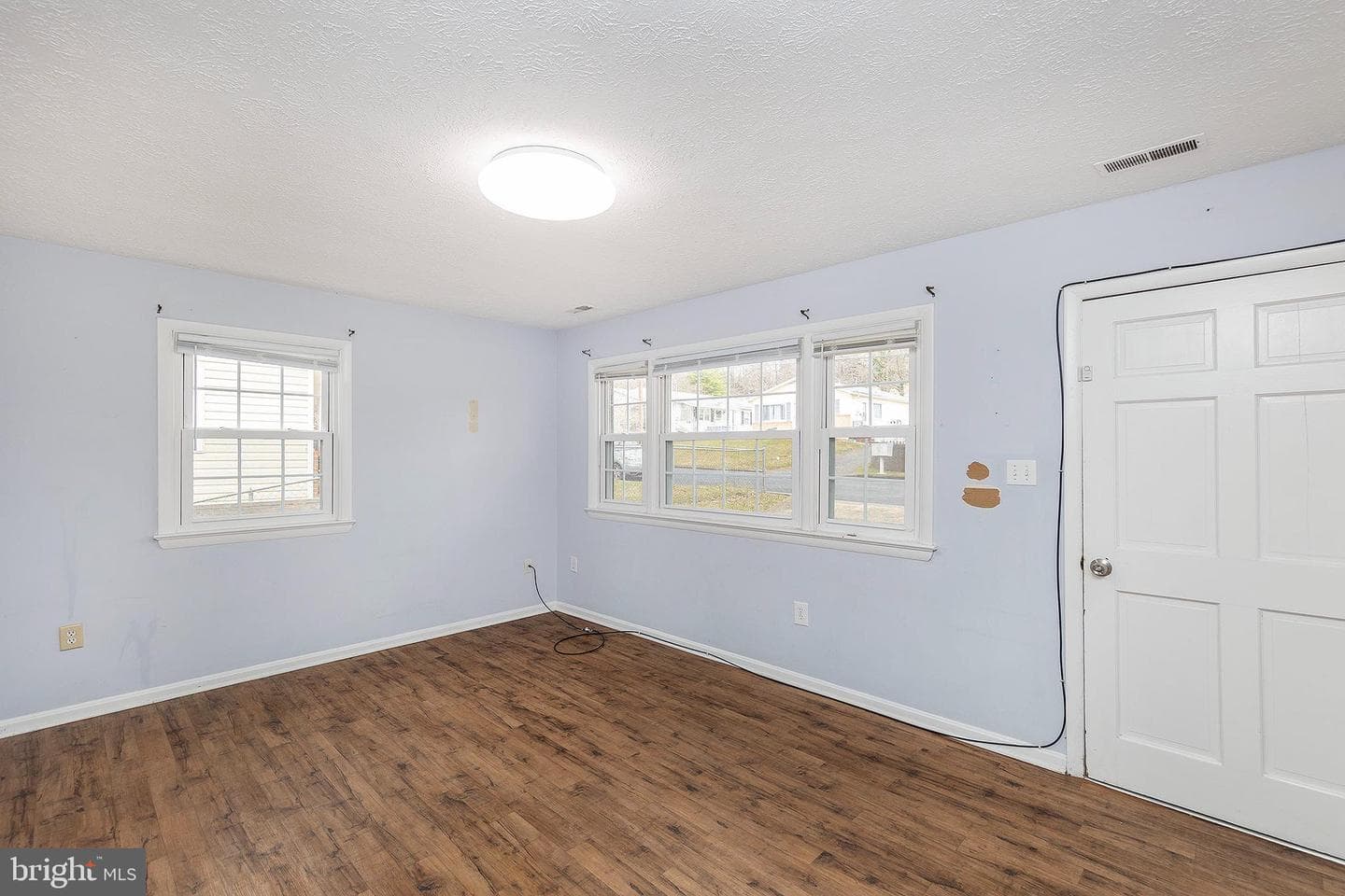 514 Frederick Avenue photo 7