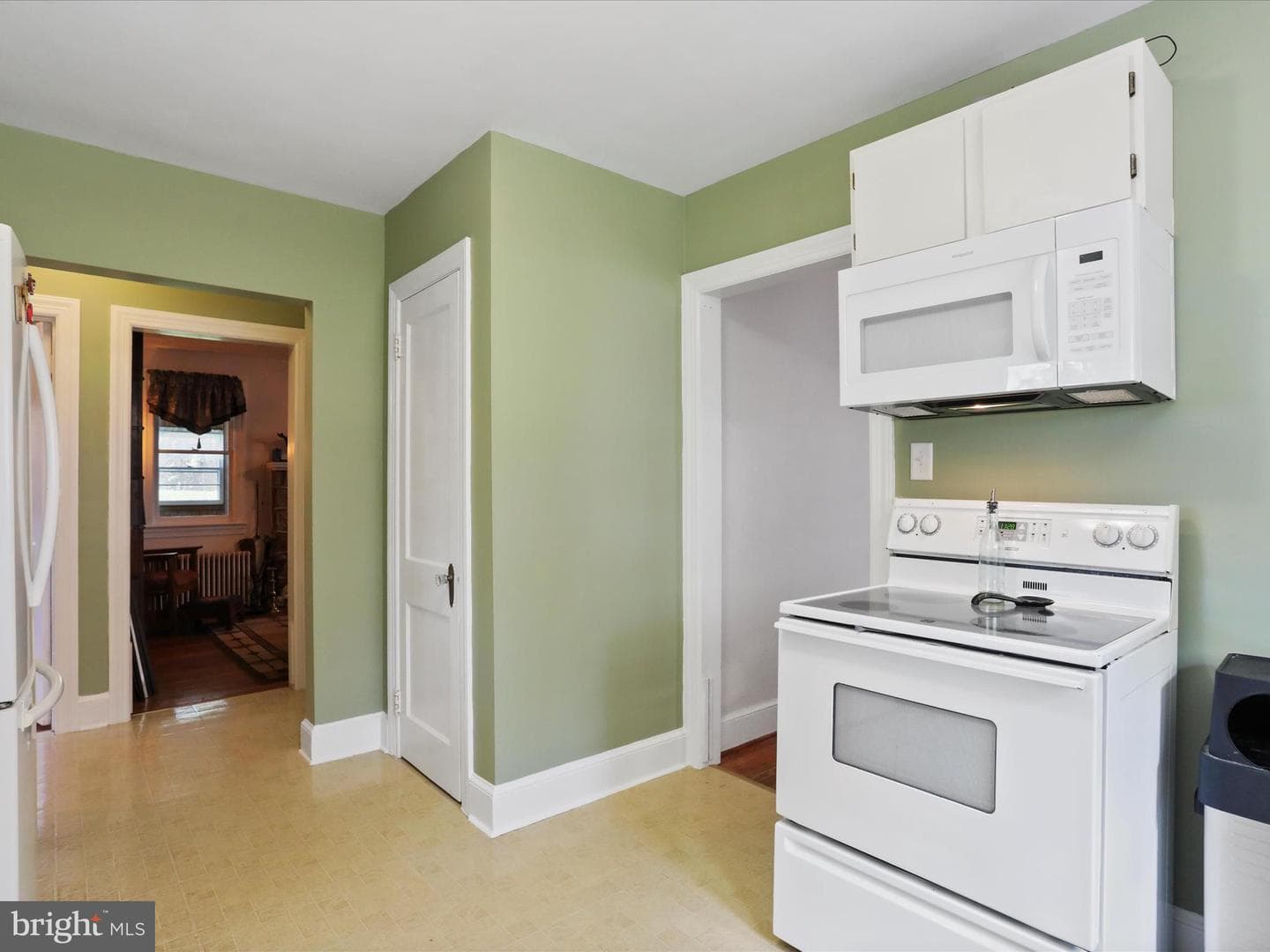436 W 14th Street photo 16