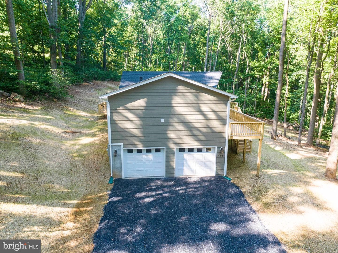 4421 Blue Mountain photo 10