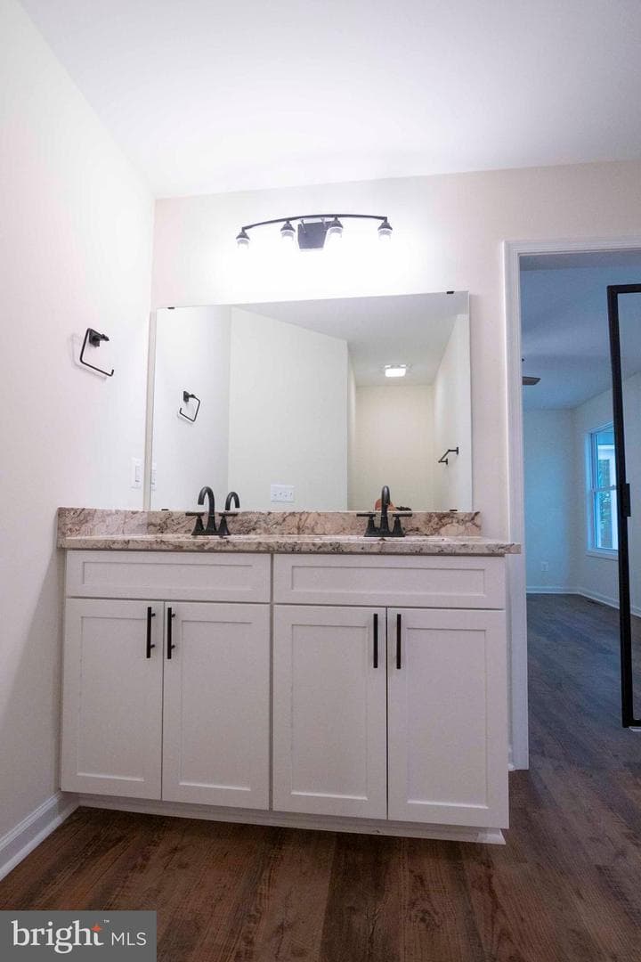 4421 Blue Mountain photo 34