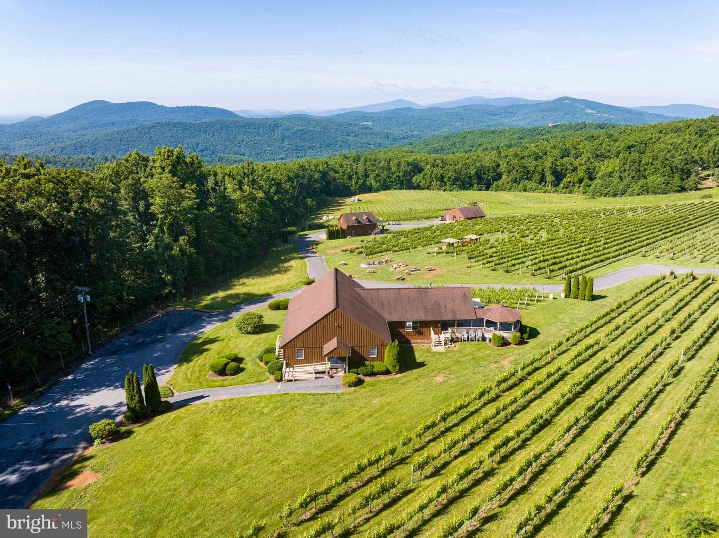4421 Blue Mountain photo 55