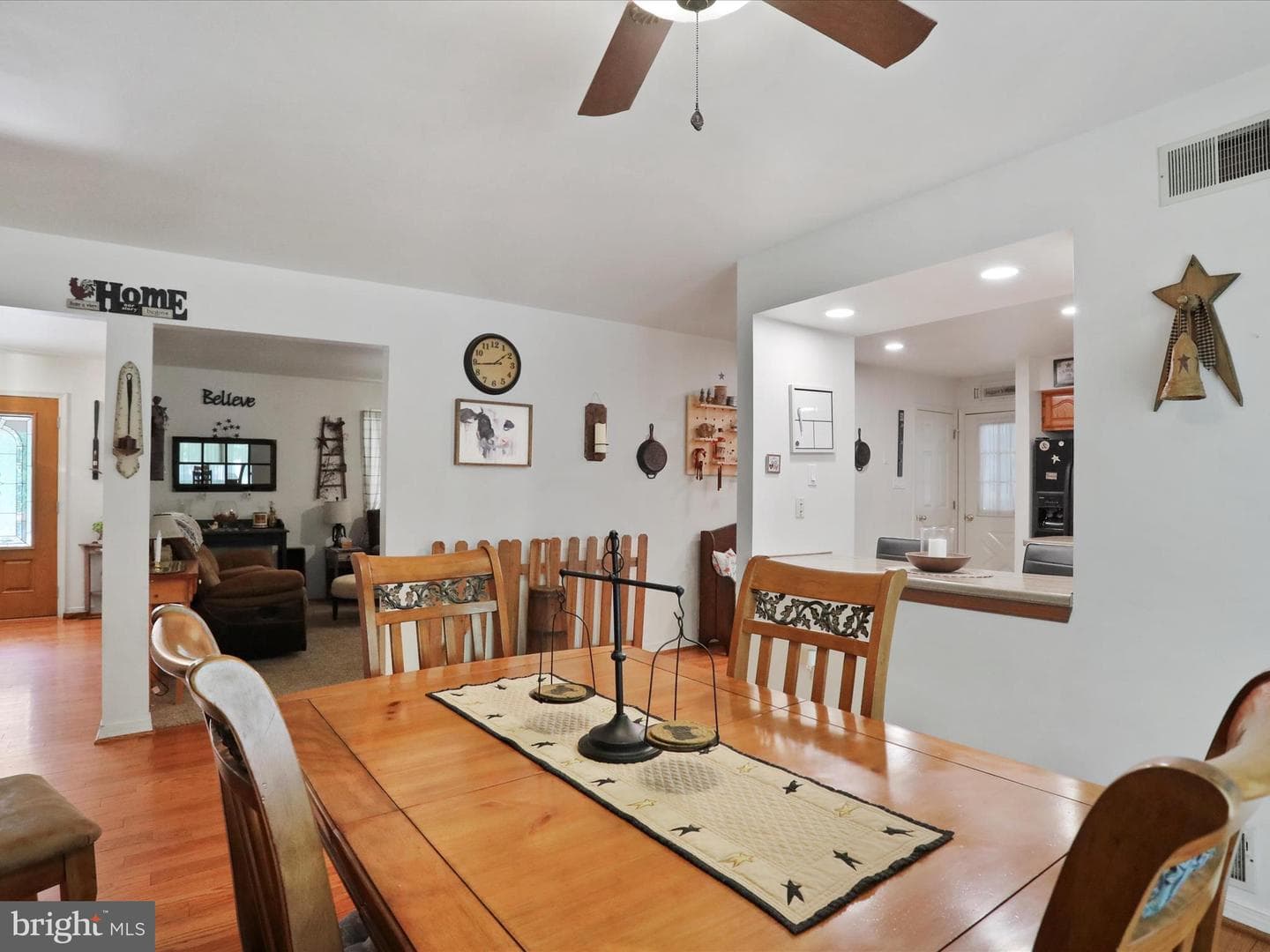 2741 Happy Creek Road photo 16