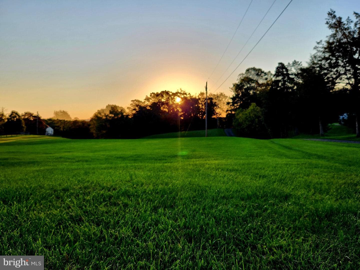 167 Robinson Road photo 12
