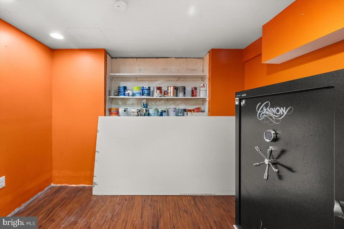 107 Gloucester Road photo 11