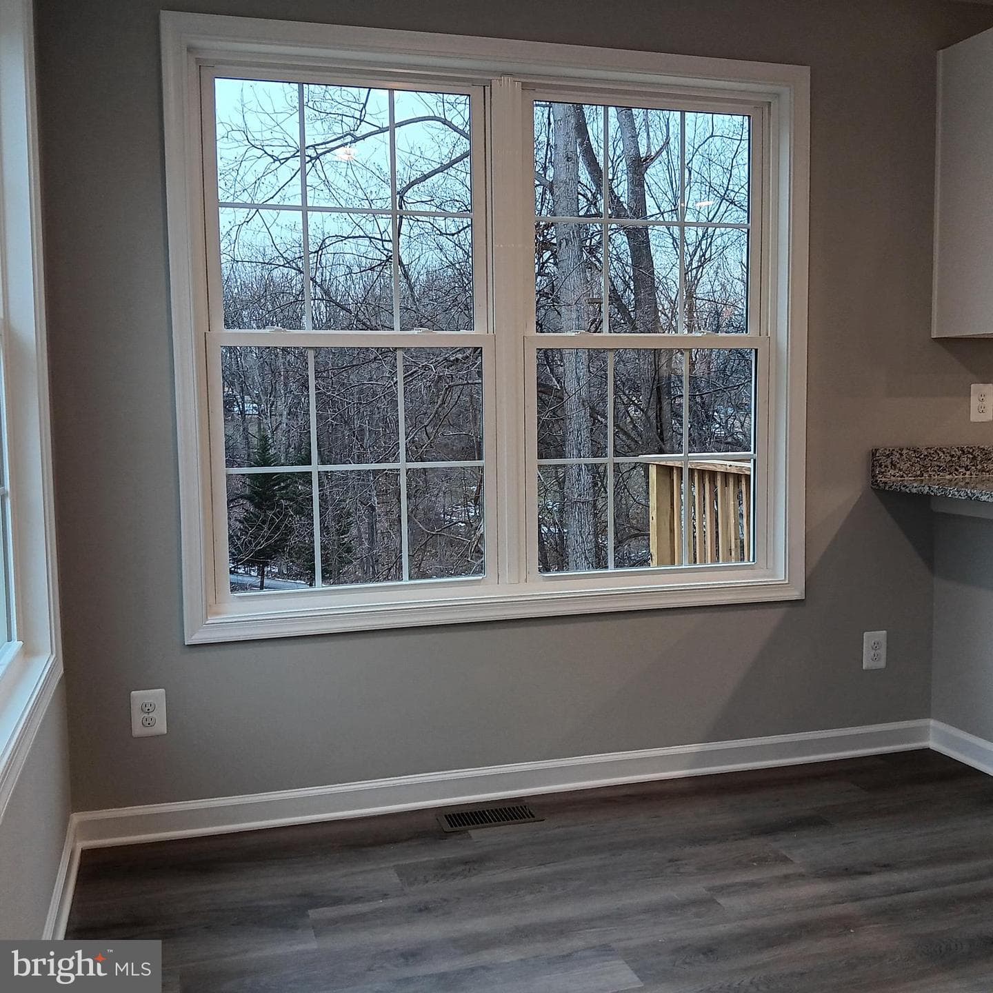 125 Apple Way photo 9