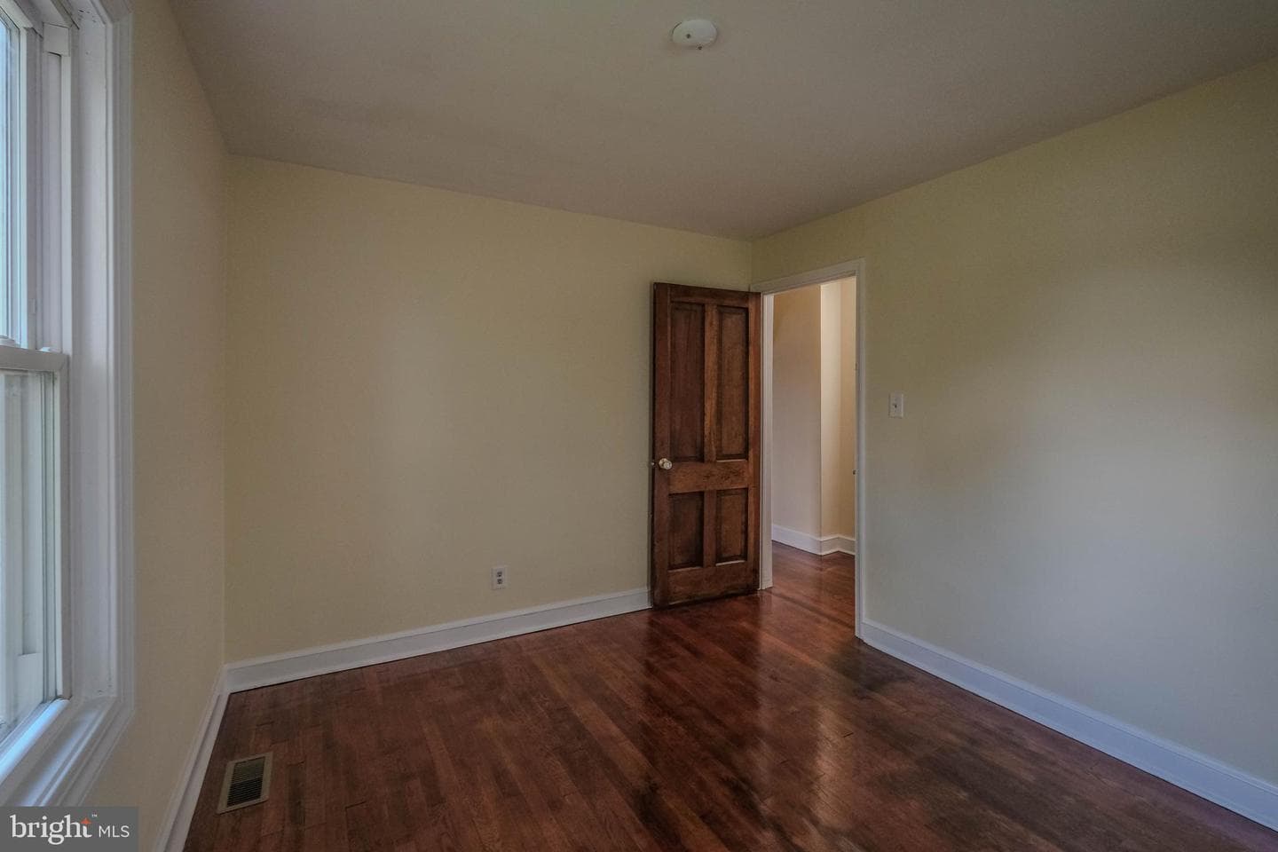 132 W 12th Street photo 10