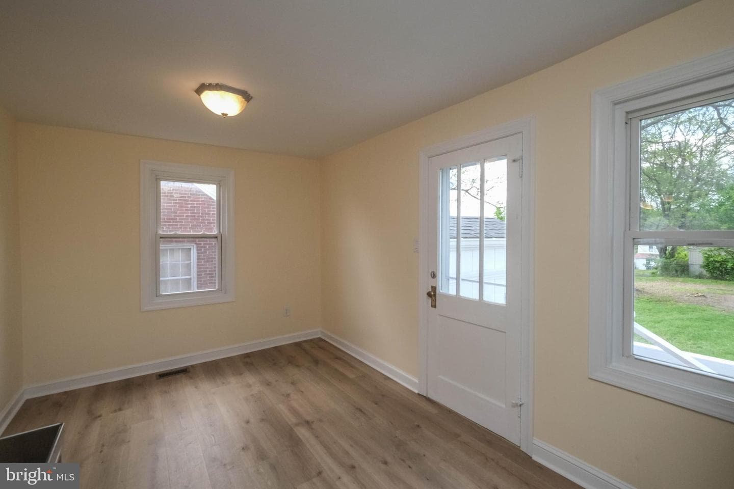 132 W 12th Street photo 6