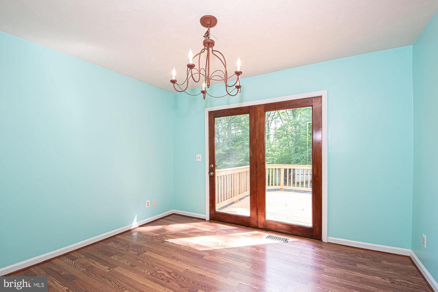 302 Parkside Road photo 8