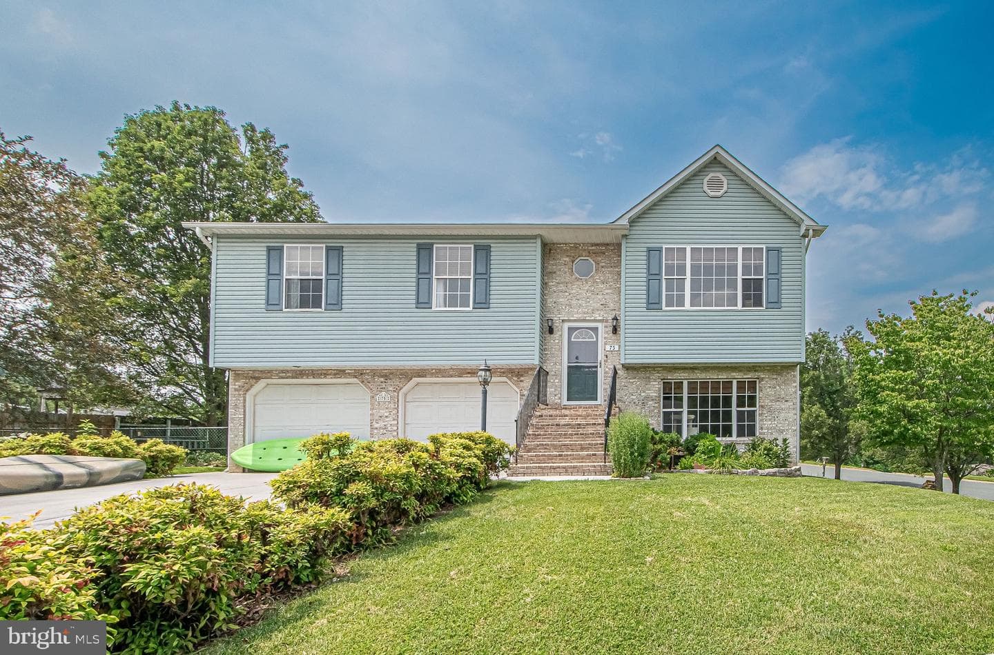 75 Westminster Drive photo 46