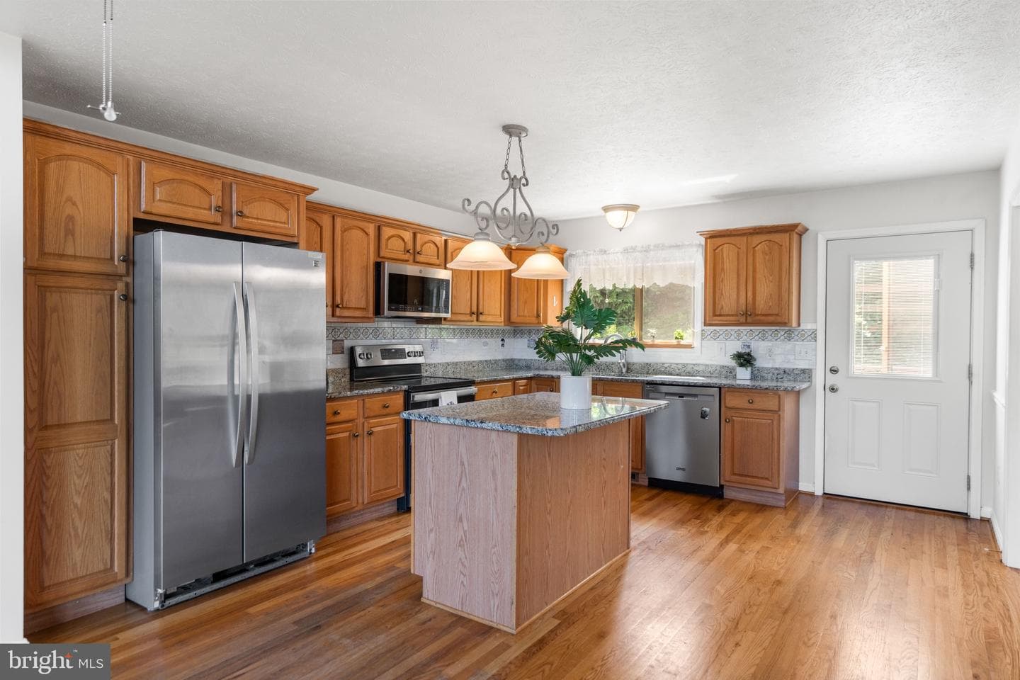 2037 Buck Mountain Road photo 9