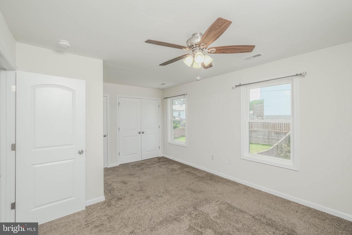 139 Steele Avenue photo 38