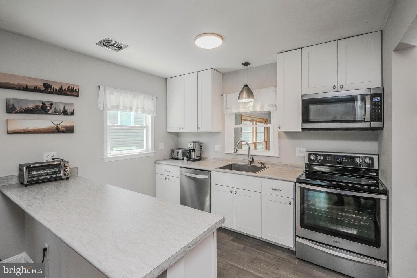 710 River Drive photo 14