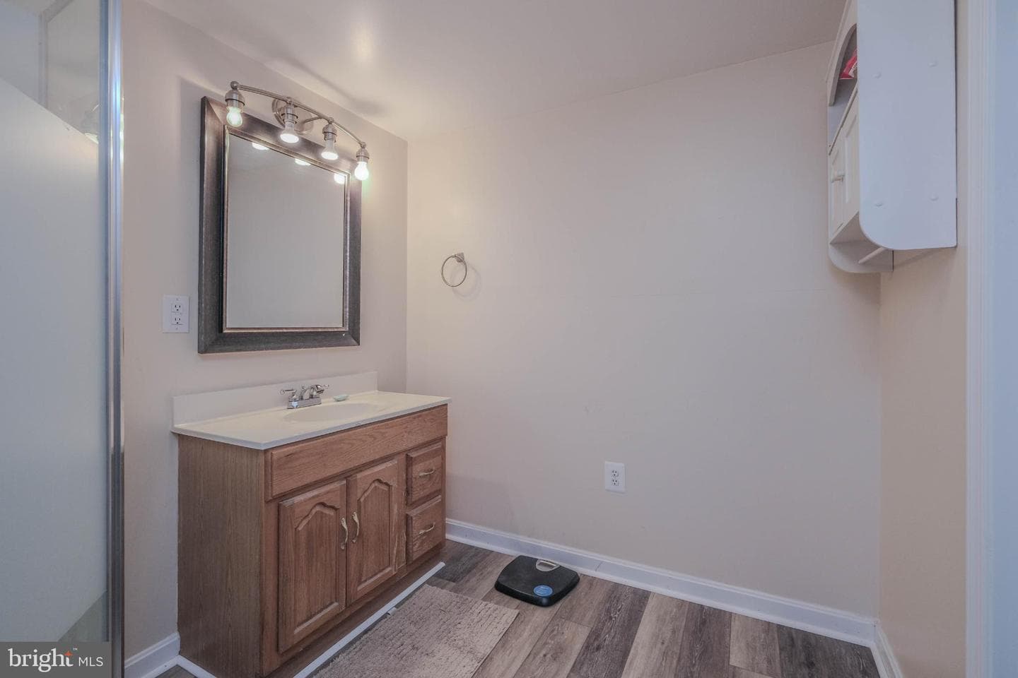 710 River Drive photo 32