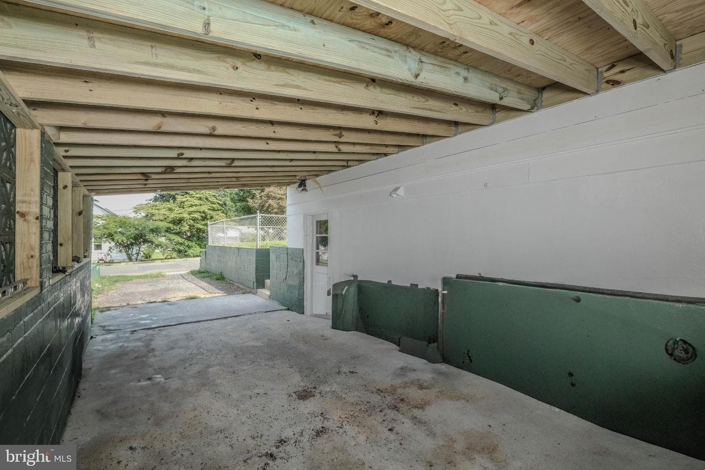 710 River Drive photo 44