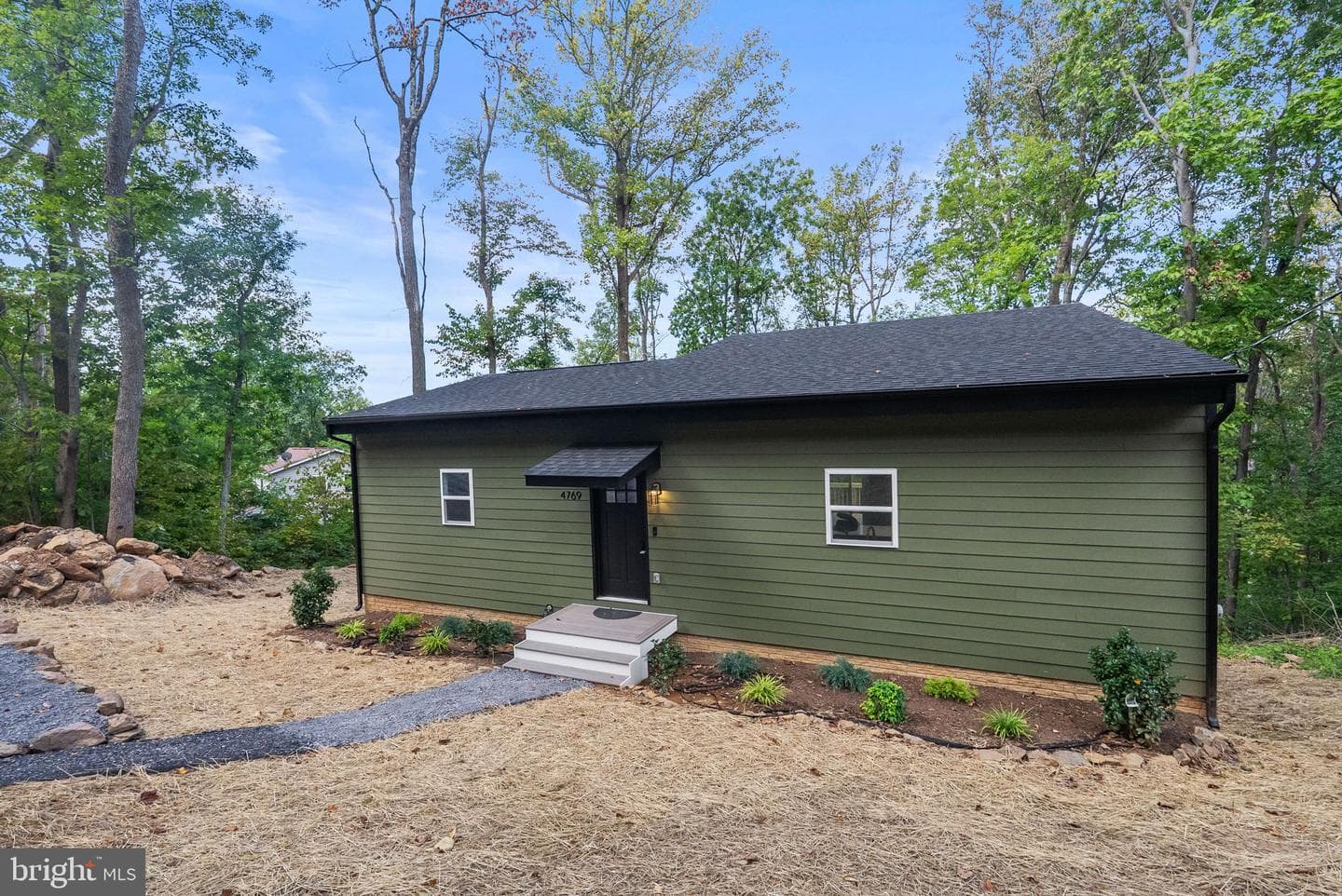 4769 Blue Mountain Road photo 5