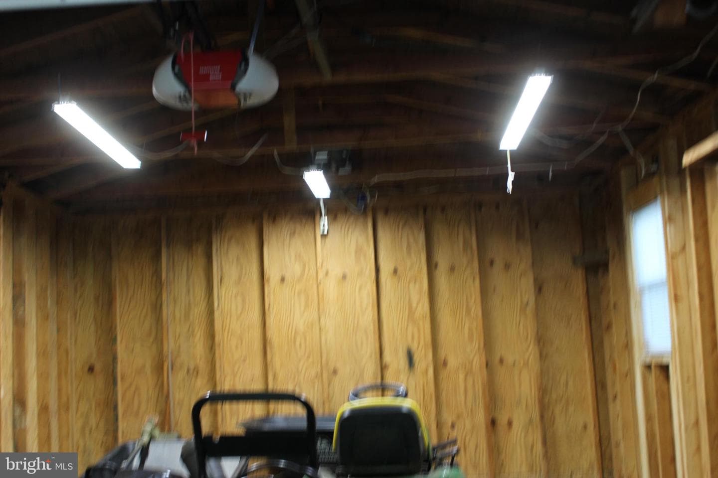 155 Forest Road photo 23