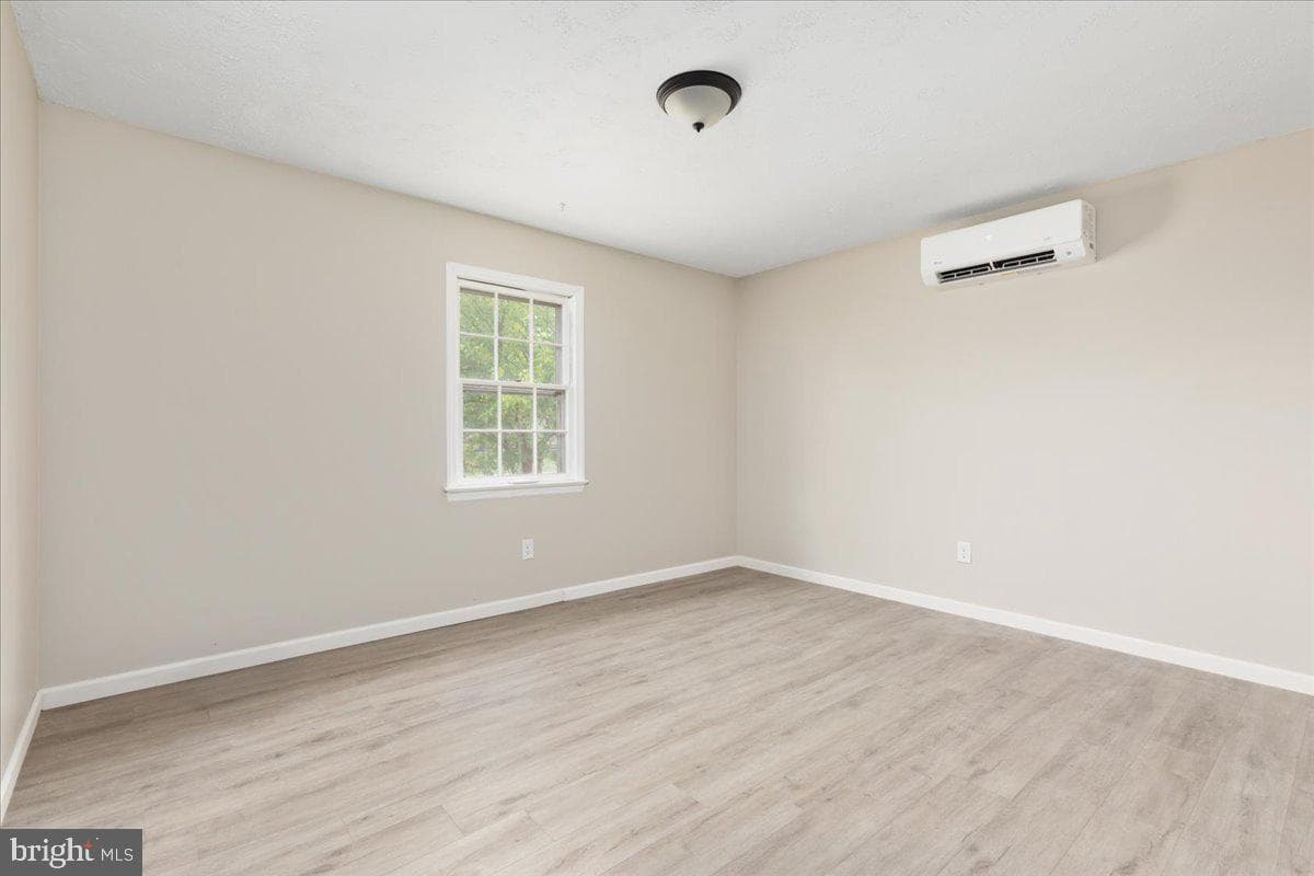 1311 Monroe Avenue photo 7