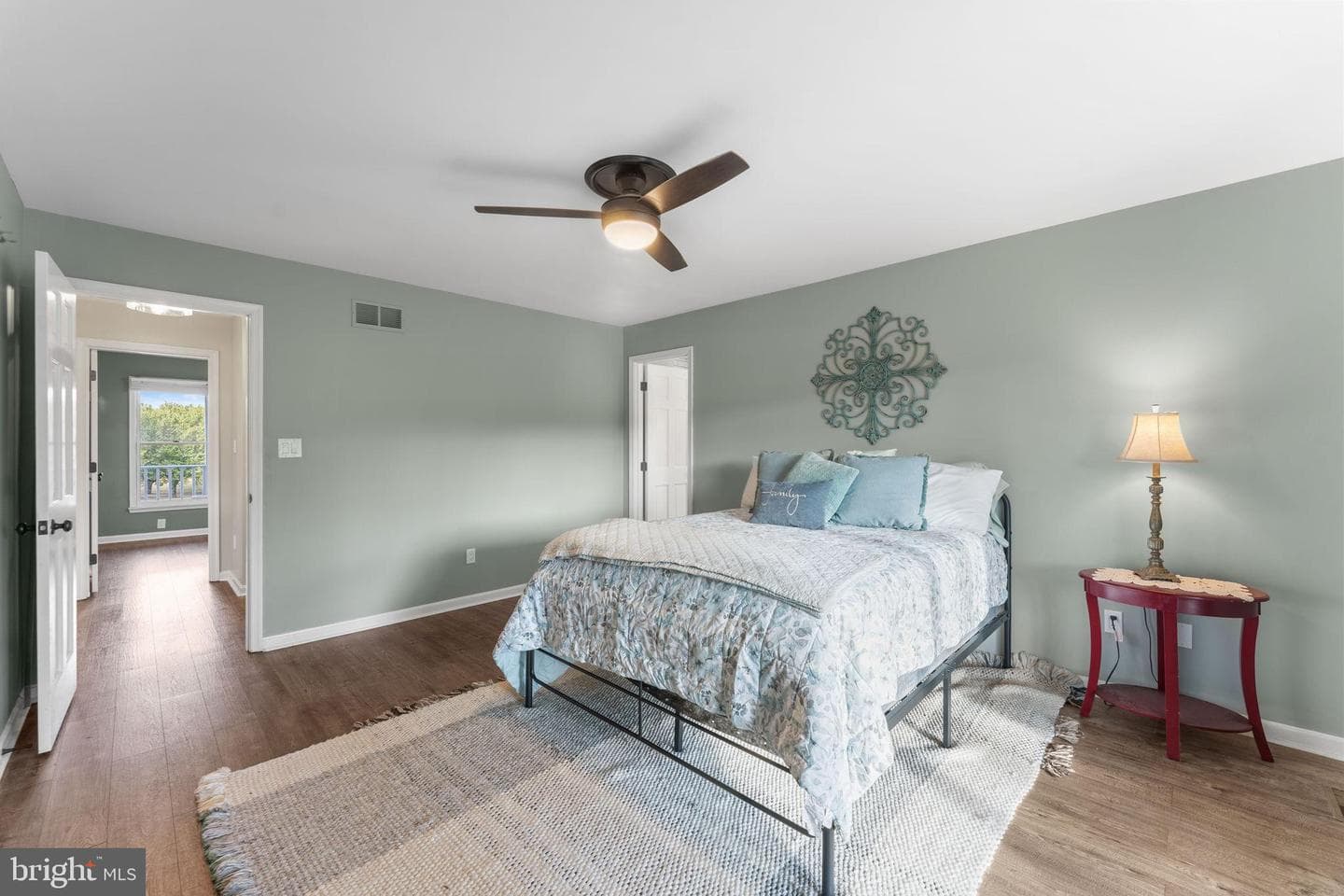 414 Simons Way photo 30