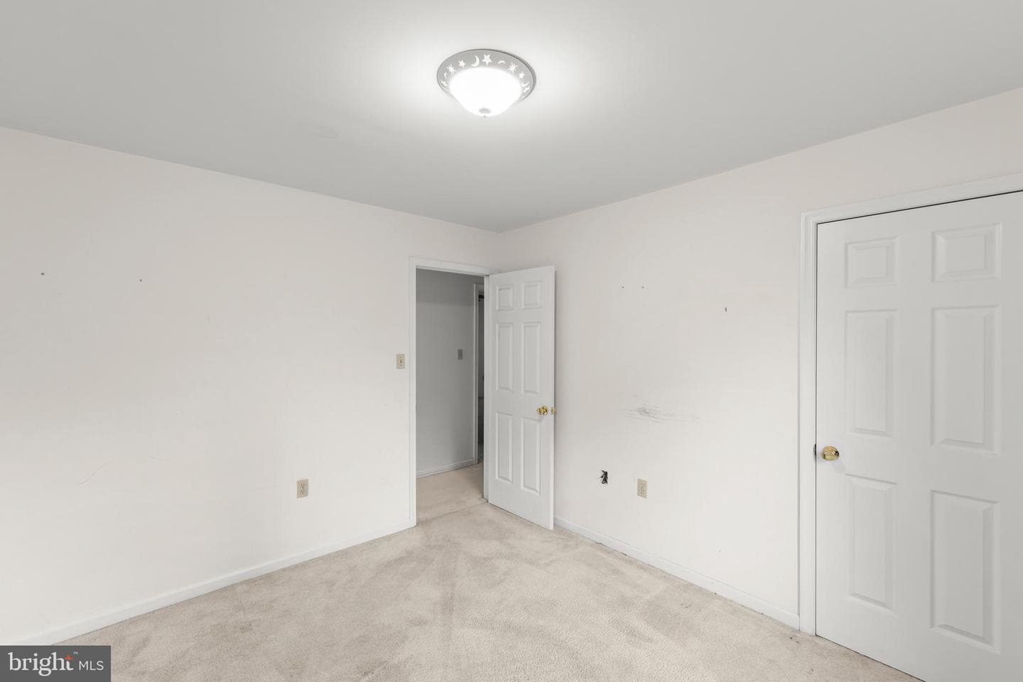 1422 Canterbury Road photo 19