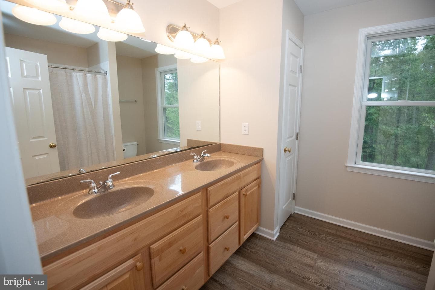 460 Arrowhead Road photo 13