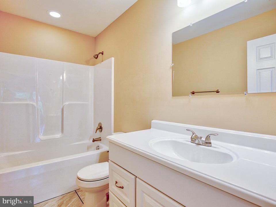 108 Pippin Court photo 13