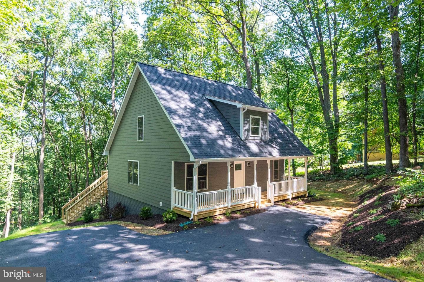 111 Bloodroot Road photo 3