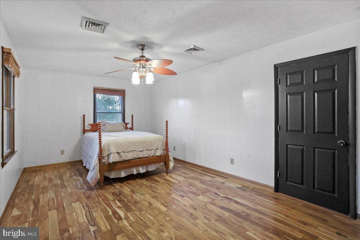 1716 Ridgeway Road photo 12