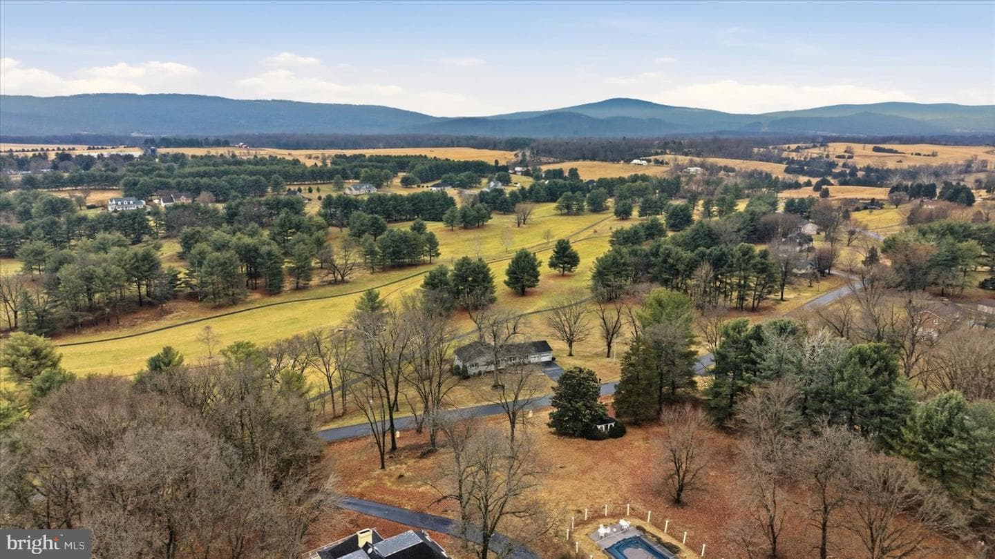388 Bowling Green Road photo 54