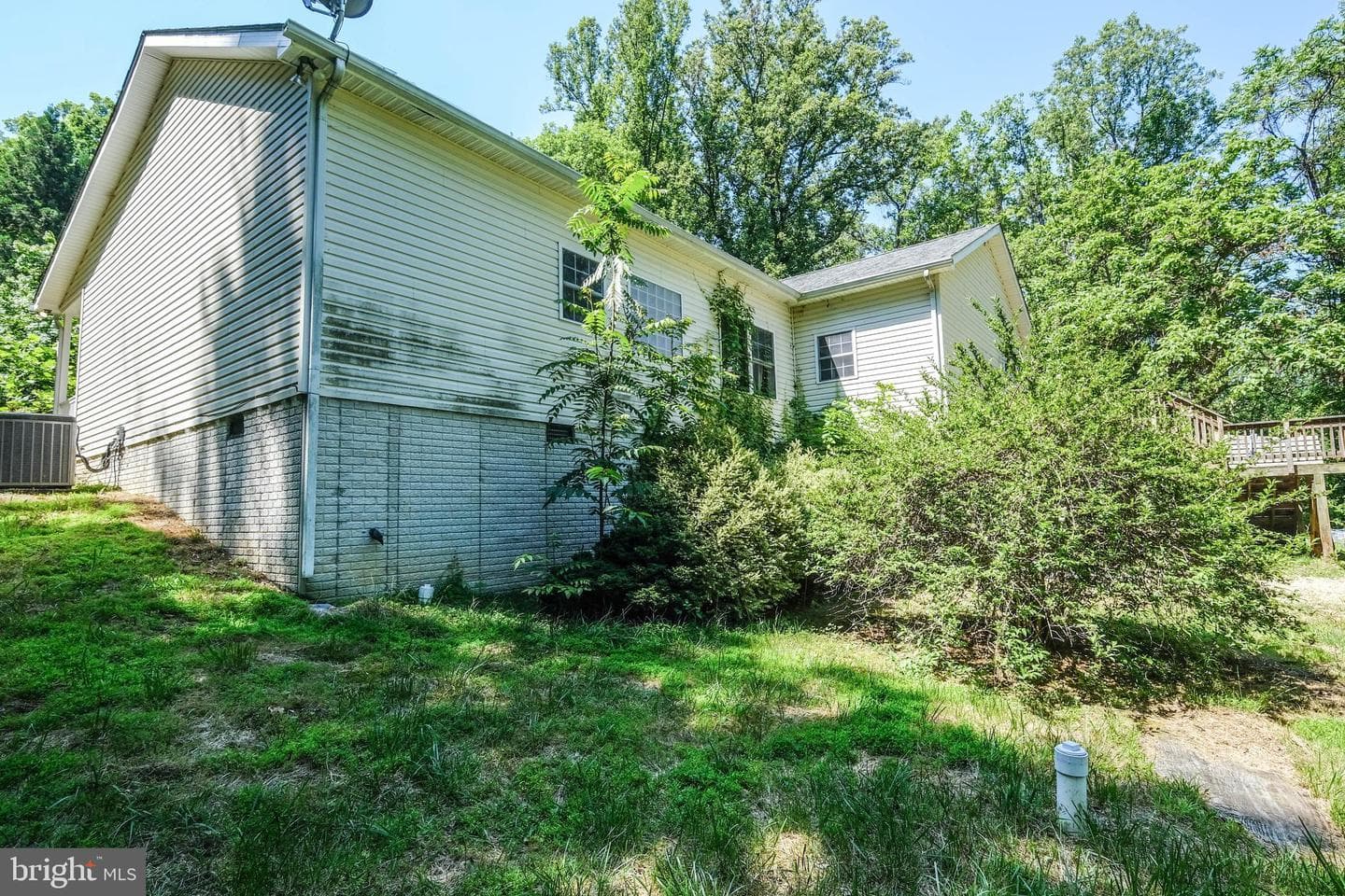 1195 Shangri La Road photo 10