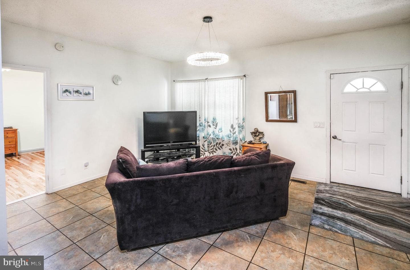1195 Shangri La Road photo 17