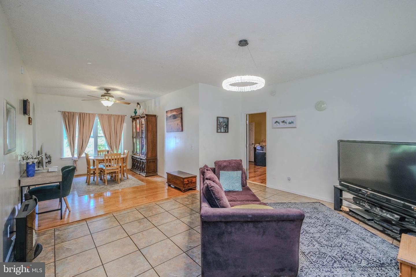 1195 Shangri La Road photo 19