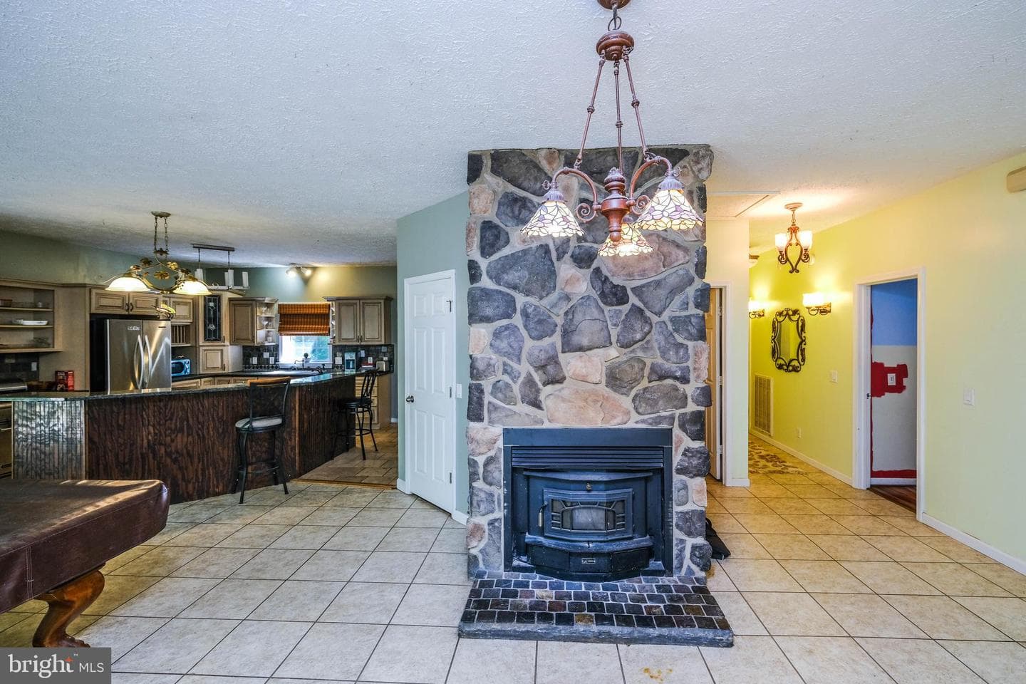 1195 Shangri La Road photo 45