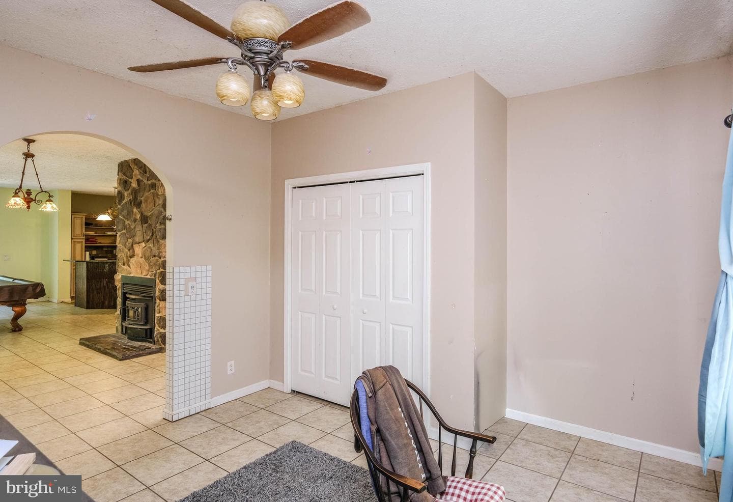 1195 Shangri La Road photo 51