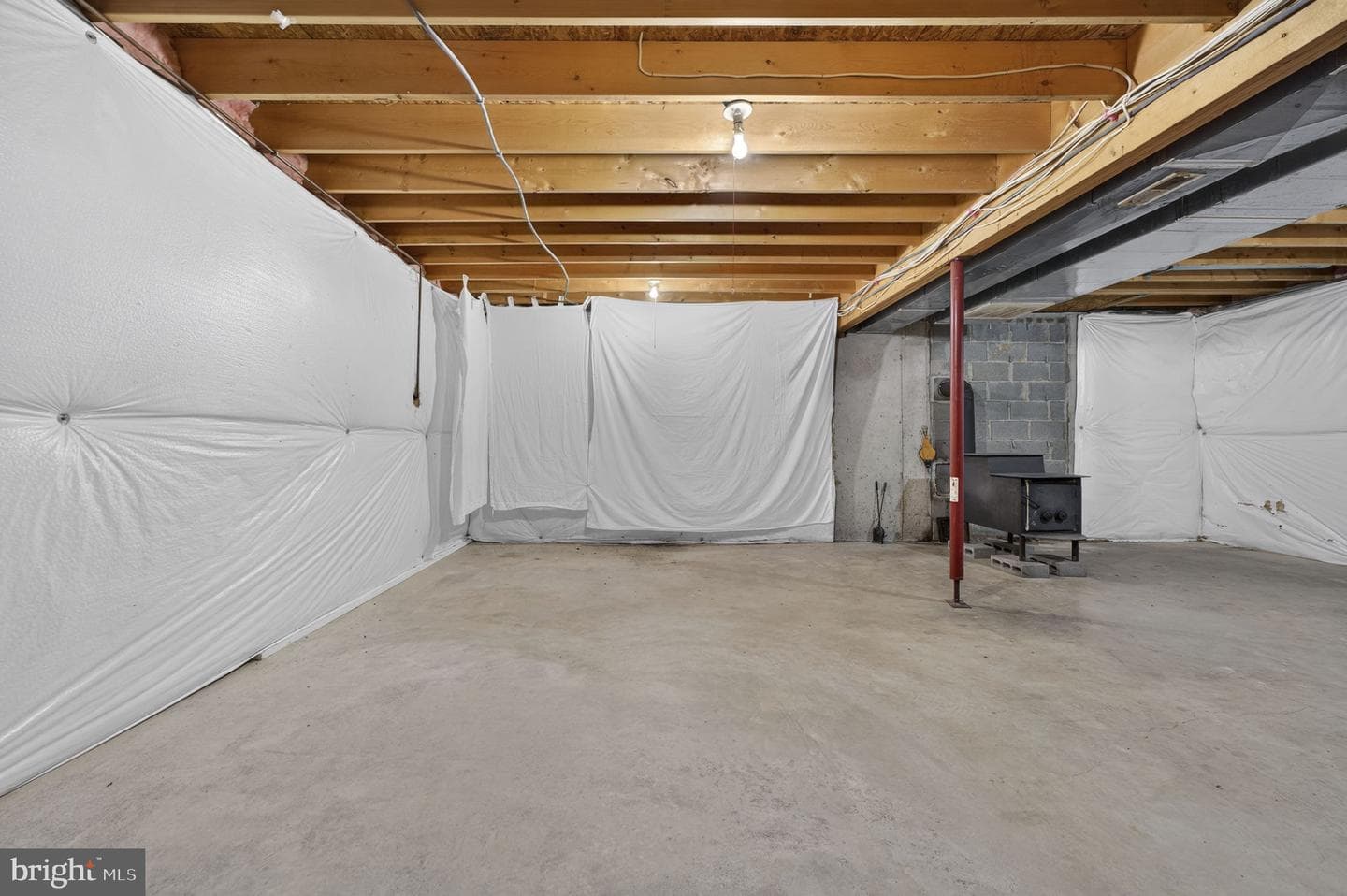 709 Howellsville Heights Circle photo 42