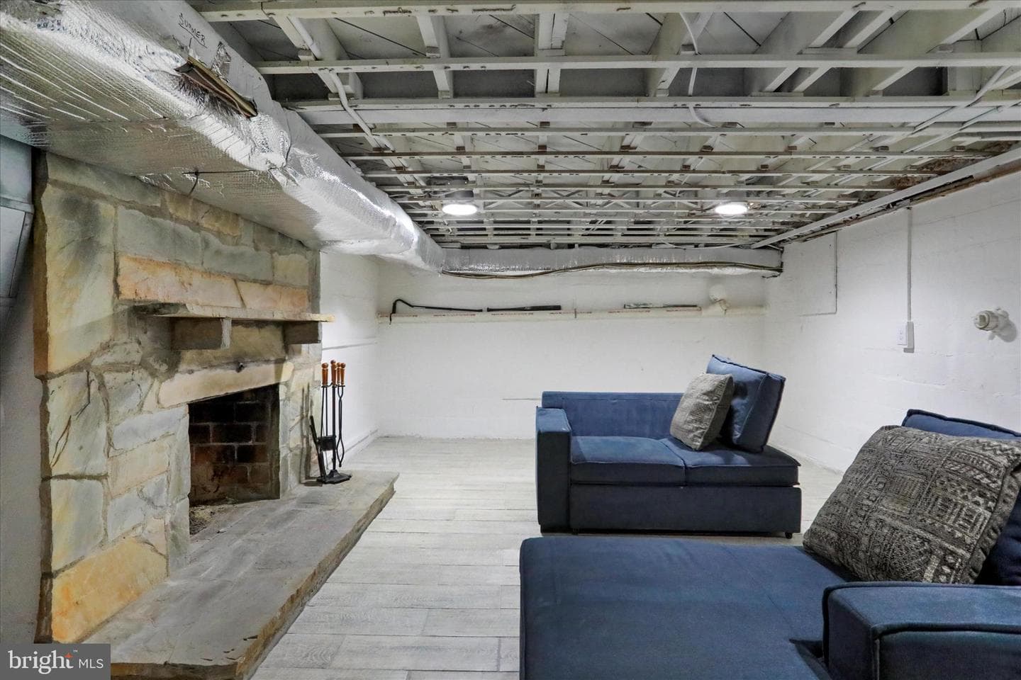 425 W 15th Street photo 36