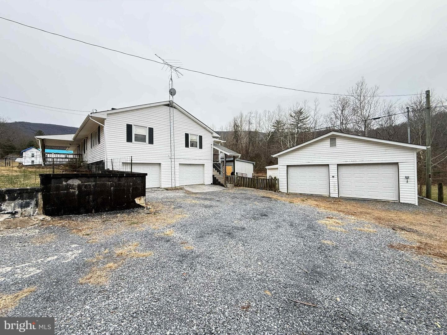 82 Broad Run Road photo 2