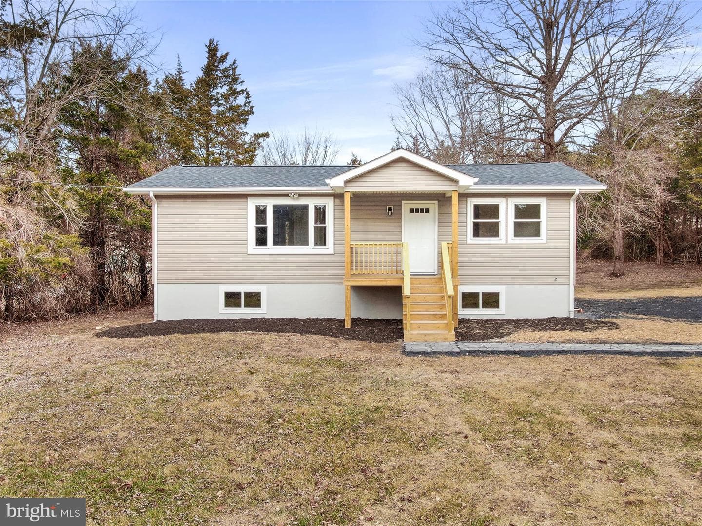 75 Southern Drive photo 29