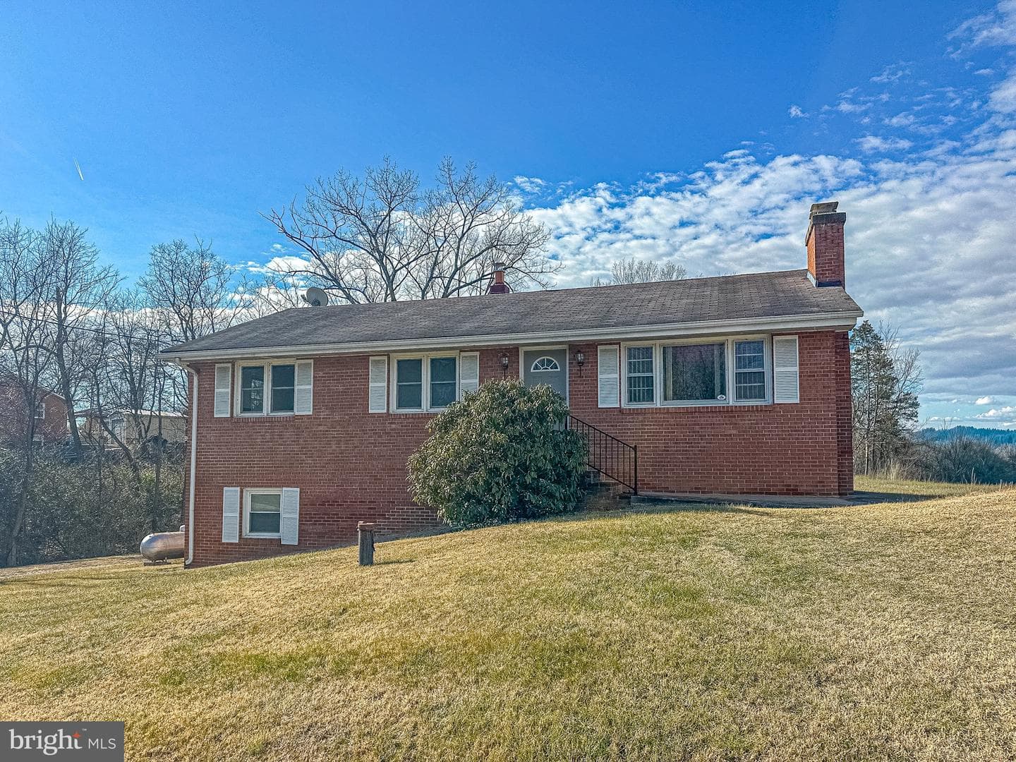 202 Poe Drive photo 3