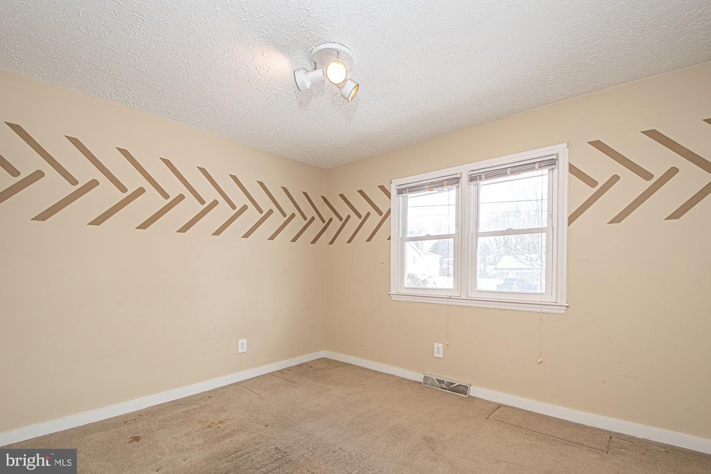 202 Poe Drive photo 32