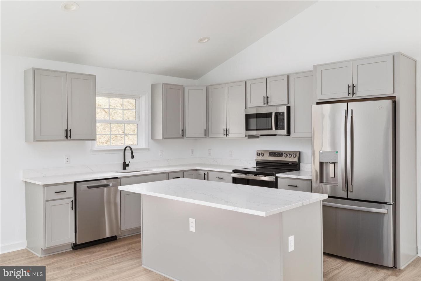 66 Bluejay Court photo 19