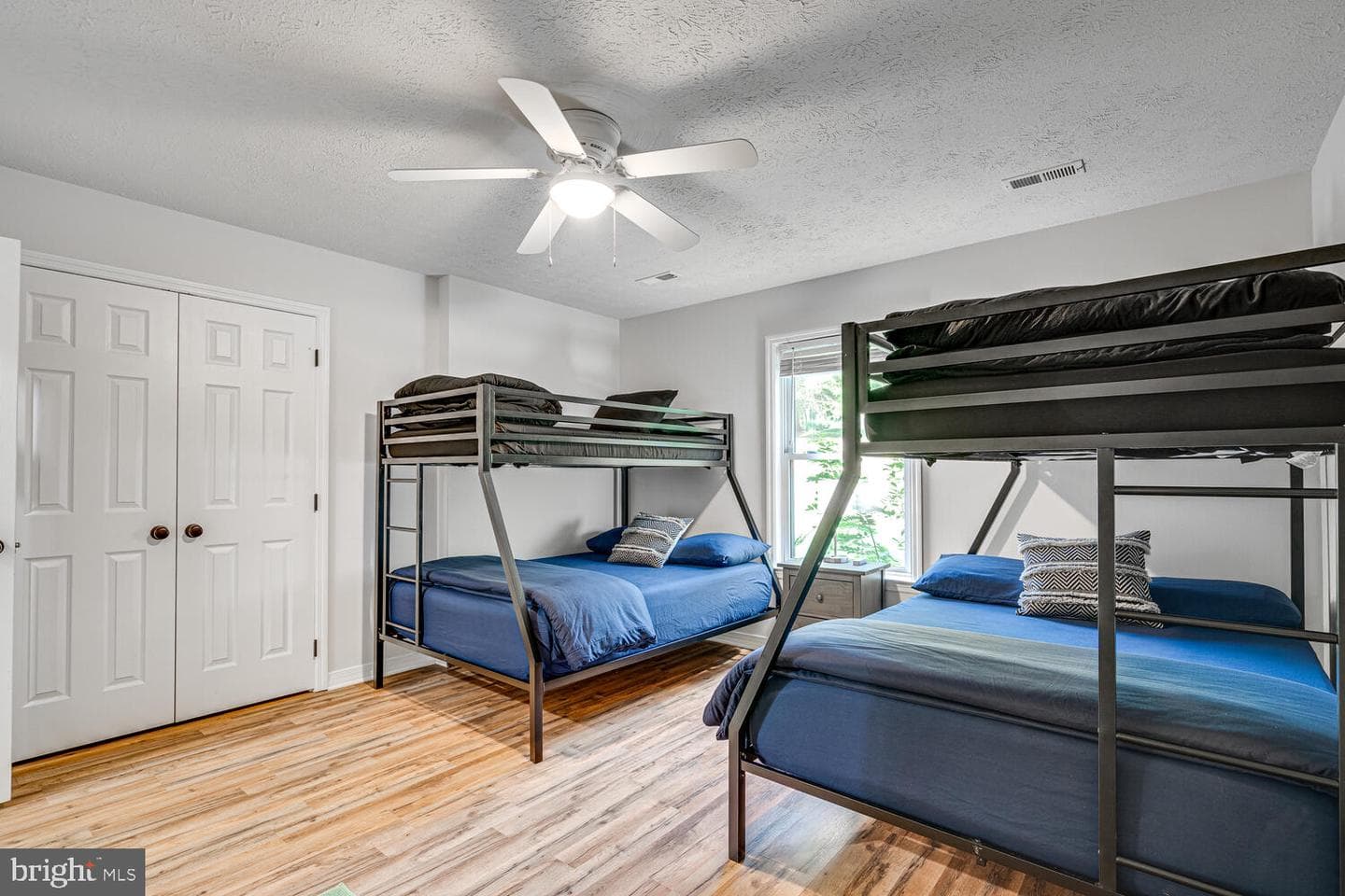540 Lakeside Drive photo 83