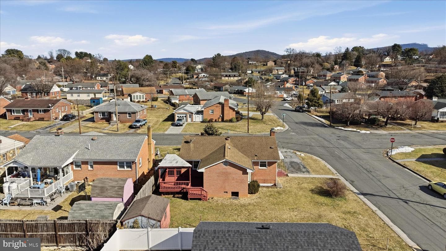 200 Washington Avenue photo 43