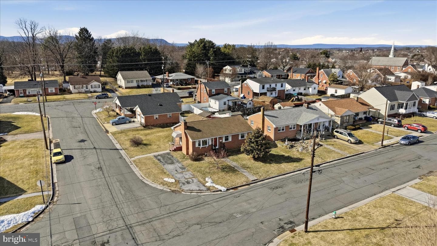 200 Washington Avenue photo 44